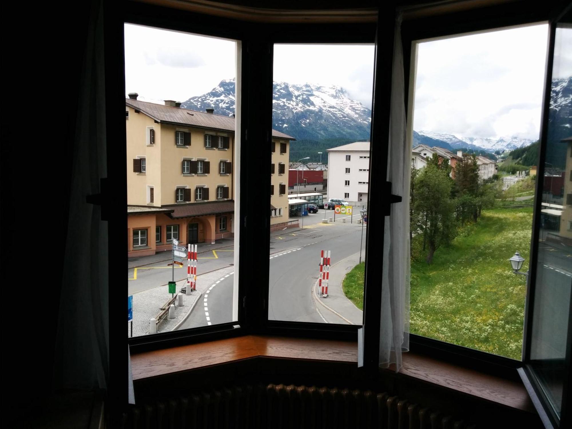 Hotel Terminus Samedan Bilik gambar