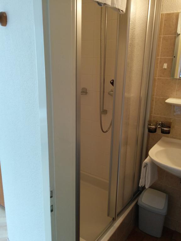 Hotel Terminus Samedan Bilik gambar
