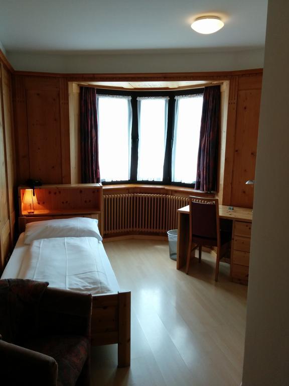 Hotel Terminus Samedan Bilik gambar