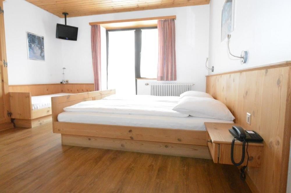 Hotel Terminus Samedan Luaran gambar