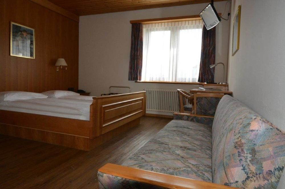 Hotel Terminus Samedan Luaran gambar